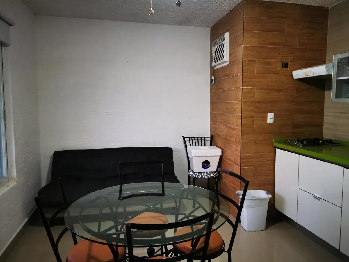 Апартаменты Suites Brisas Cancun