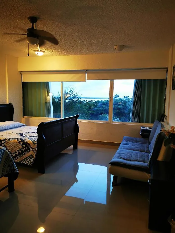 Suites Brisas Cancun Apartment